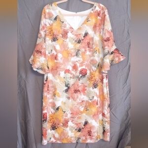 Elegant Floral Midi Dress with V-Neck